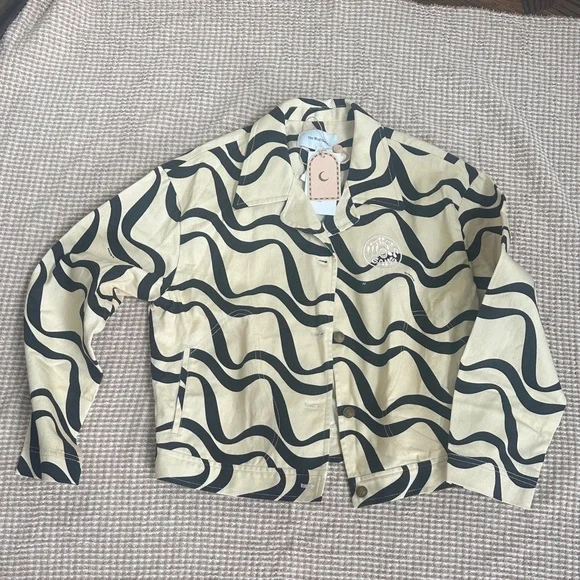 The Wolf Gang Wave Pattern Jacket in Black and Tan